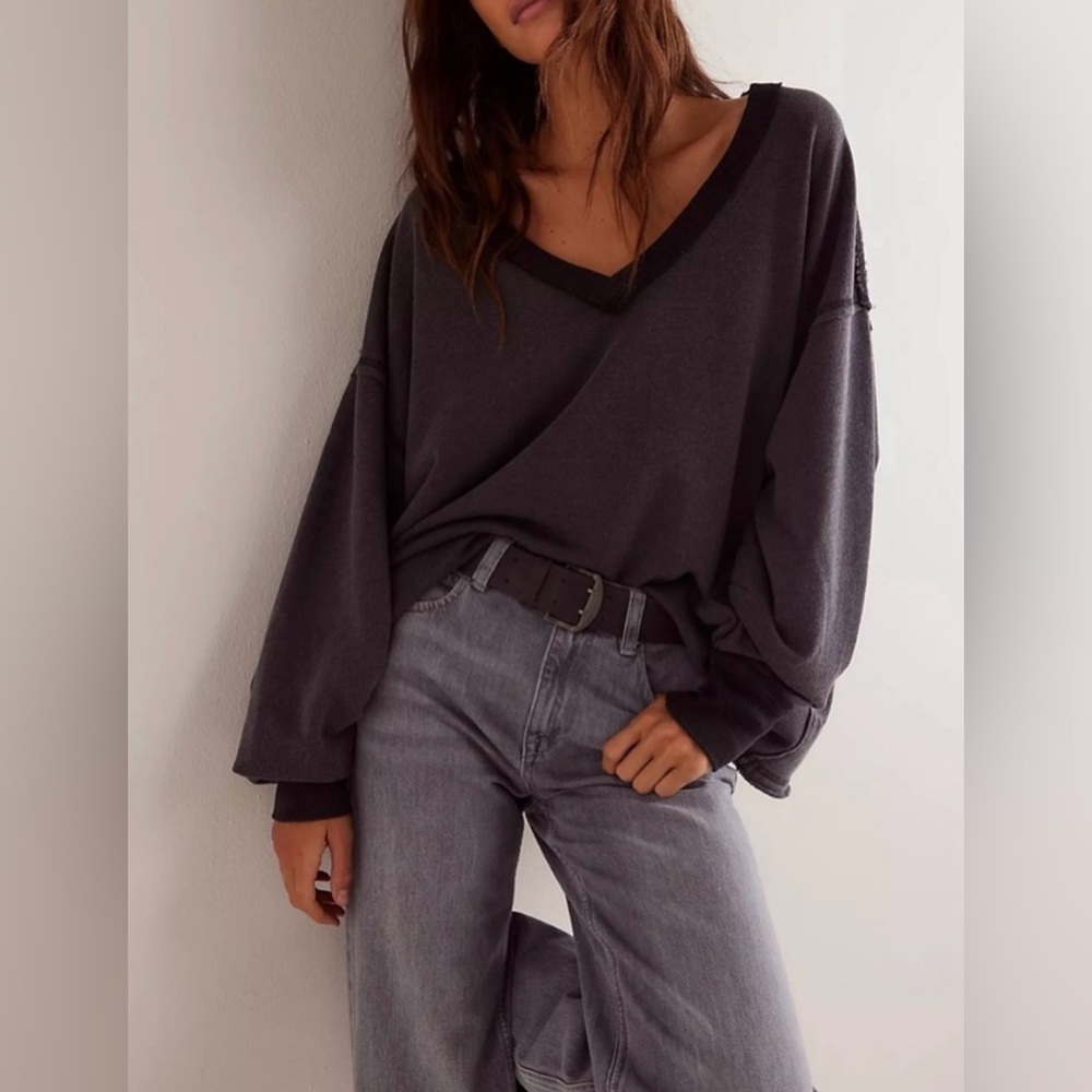 NWOT Free People Venice V-Neck Sweatshirt